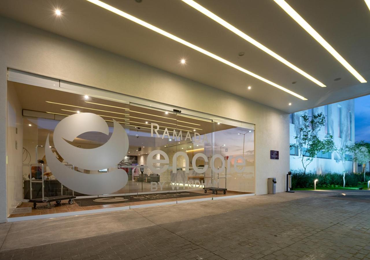 Ramada Encore By Wyndham Guadalajara Aeropuerto Las Pintas Екстериор снимка