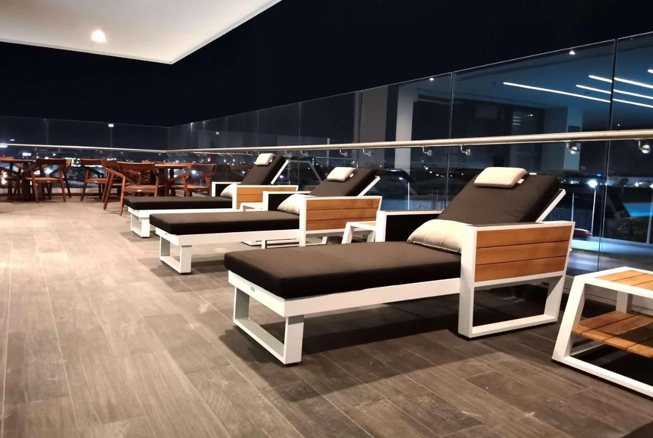 Ramada Encore By Wyndham Guadalajara Aeropuerto Las Pintas Екстериор снимка