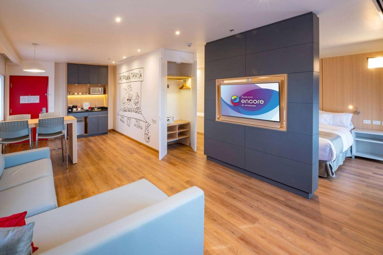 Ramada Encore By Wyndham Guadalajara Aeropuerto Las Pintas Екстериор снимка