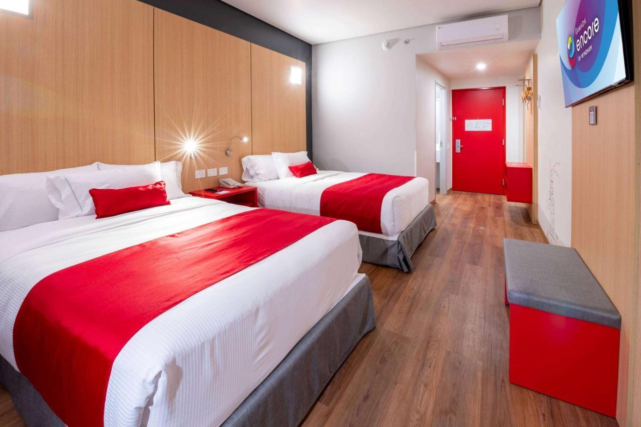 Ramada Encore By Wyndham Guadalajara Aeropuerto Las Pintas Екстериор снимка