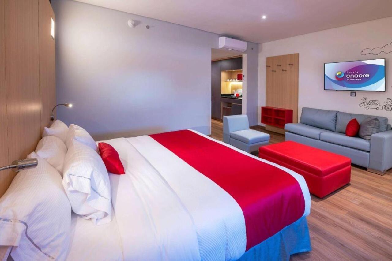 Ramada Encore By Wyndham Guadalajara Aeropuerto Las Pintas Екстериор снимка